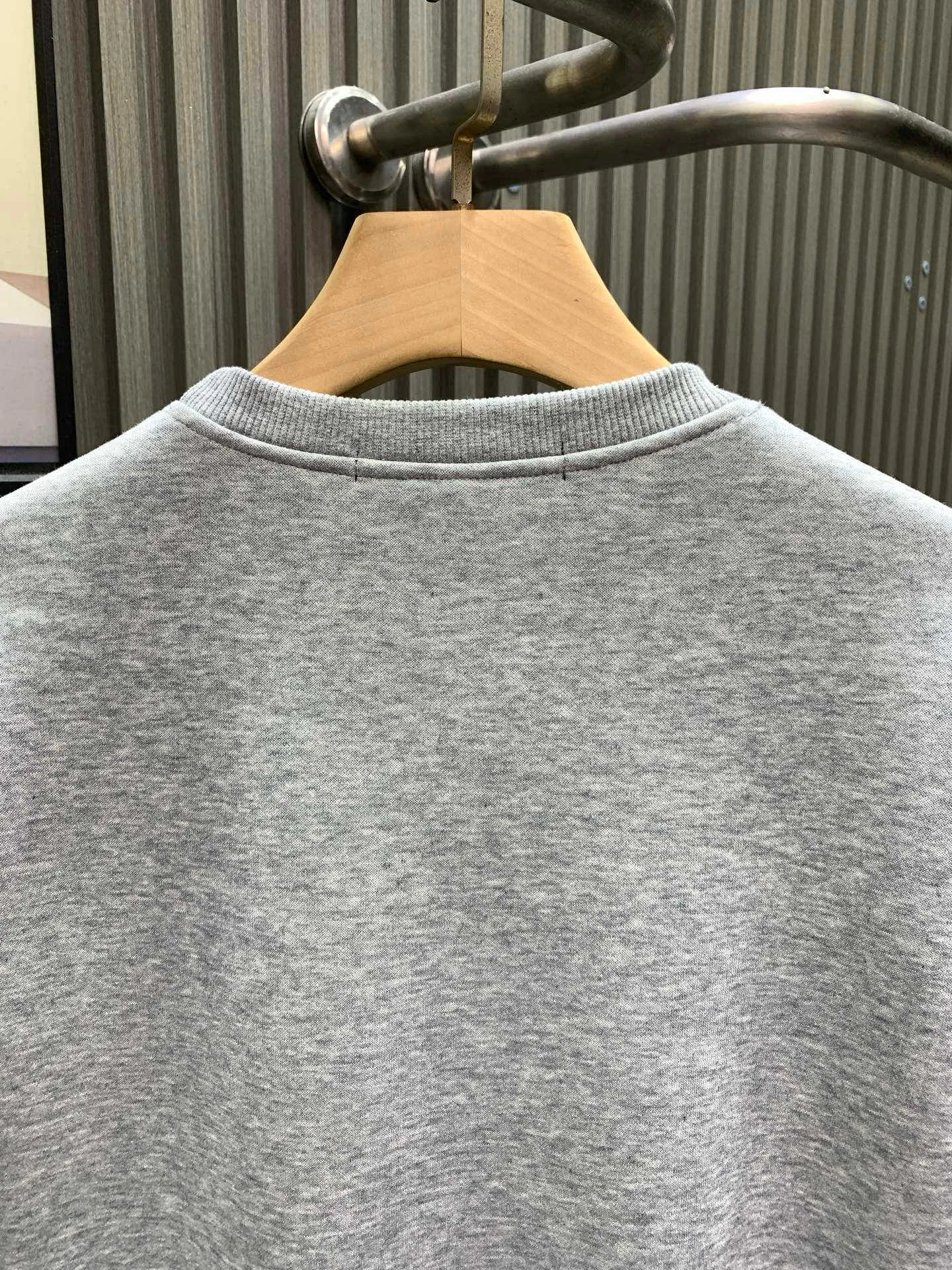🅿️250 gray
